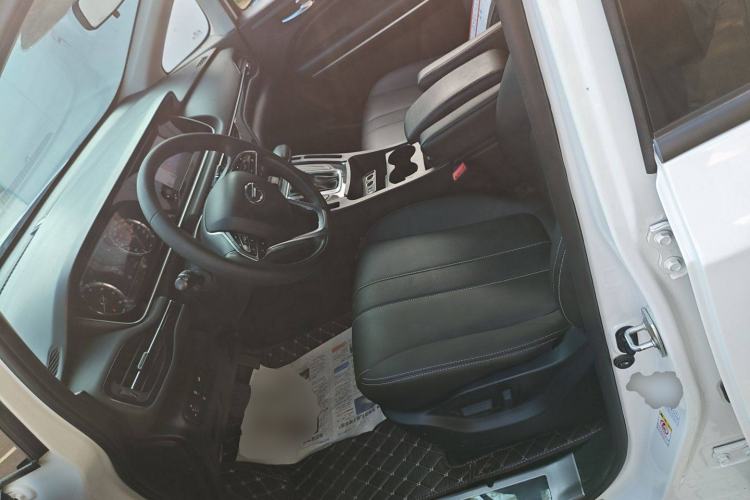 Used GAC Trumpchi M6 2021 270T DCT Luxury Edition (7-seater)
