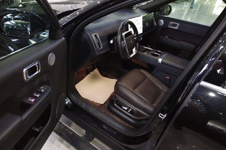 Used Li Auto L9 2022 Max model
