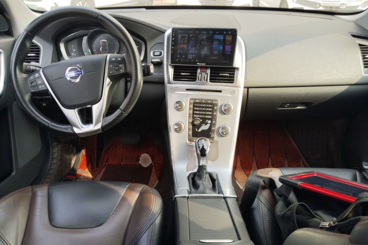 Used Volvo XC60 2017 T5 AWD Smart Upgrade Edition