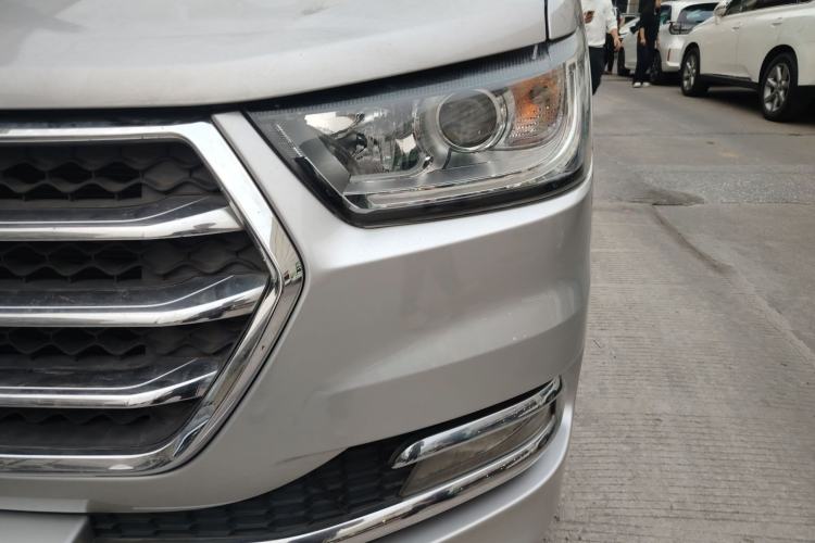 Used  M4 2016 2.0L manual luxury edition
