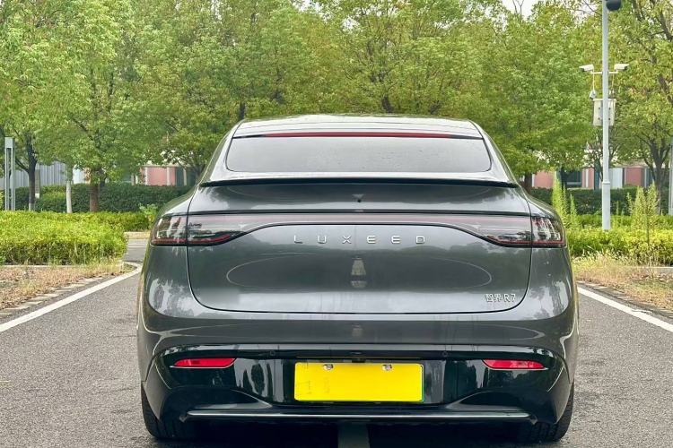 Used Hima Luxeed R7 2024 All-Electric 736 km Ultra
