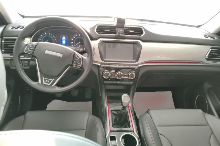 Used Haval H2 2017 Blue Label 1.5T Manual Two-Wheel Drive Elite Model