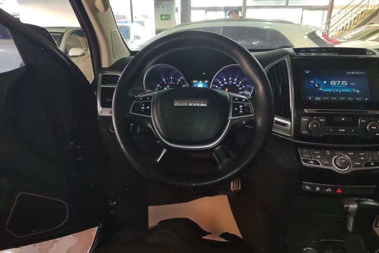 Used Haval H9 2016 2.0T Four-Wheel Drive Luxury 7-Seater
