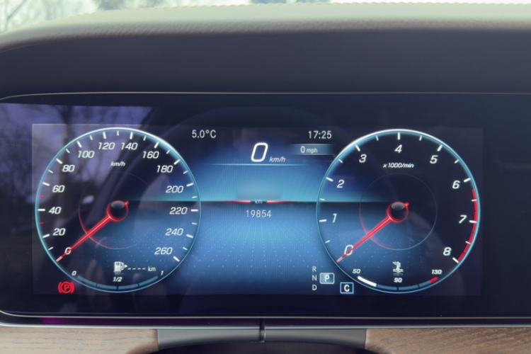 Used Mercedes-Benz E-Class 2023 E 260 L