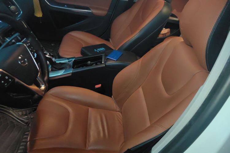 Used Volvo S60 2019 S60L Facelift T5 Intelligent Advanced Edition
