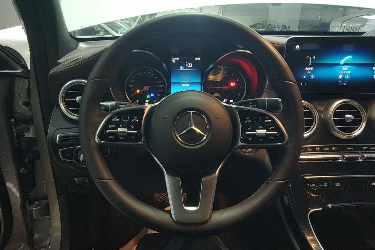 Used Mercedes-Benz GLC 2020 GLC 260 L 4MATIC Dynamic Model