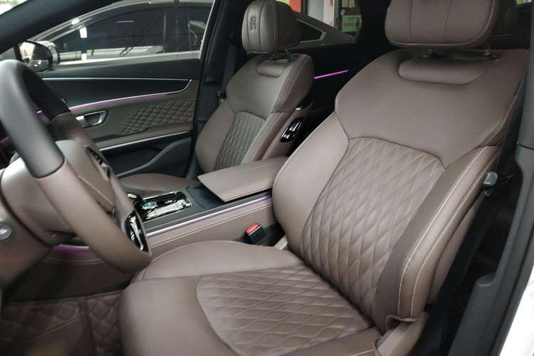 Used BYD Han 2023 DM-i Champion Edition 121KM Prestige Model
