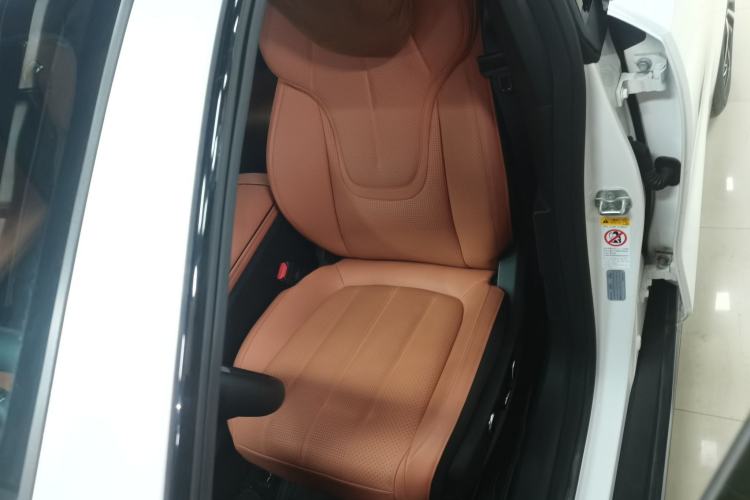 Used  L07 2025 230Max Deep Blue Intelligent Driving AD PRO Range-Extended Version