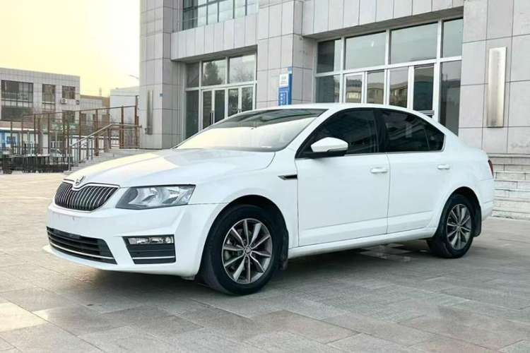 Used Skoda Octavia 2017 1.6L Automatic Chuanxing Edition
