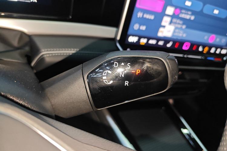 Used Volkswagen Passat 2025 Pro 380TSI Dragon Glory Edition