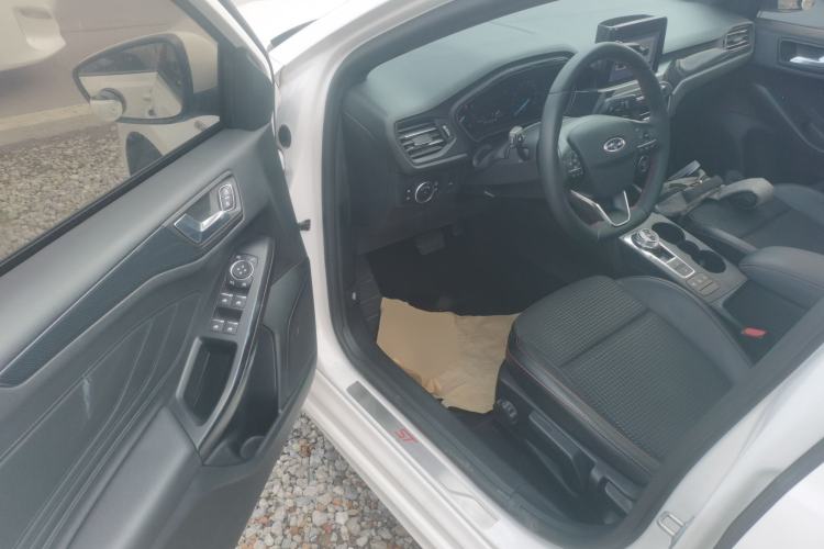 Used Ford Focus 2020 Sedan EcoBoost 180 Automatic ST Line
