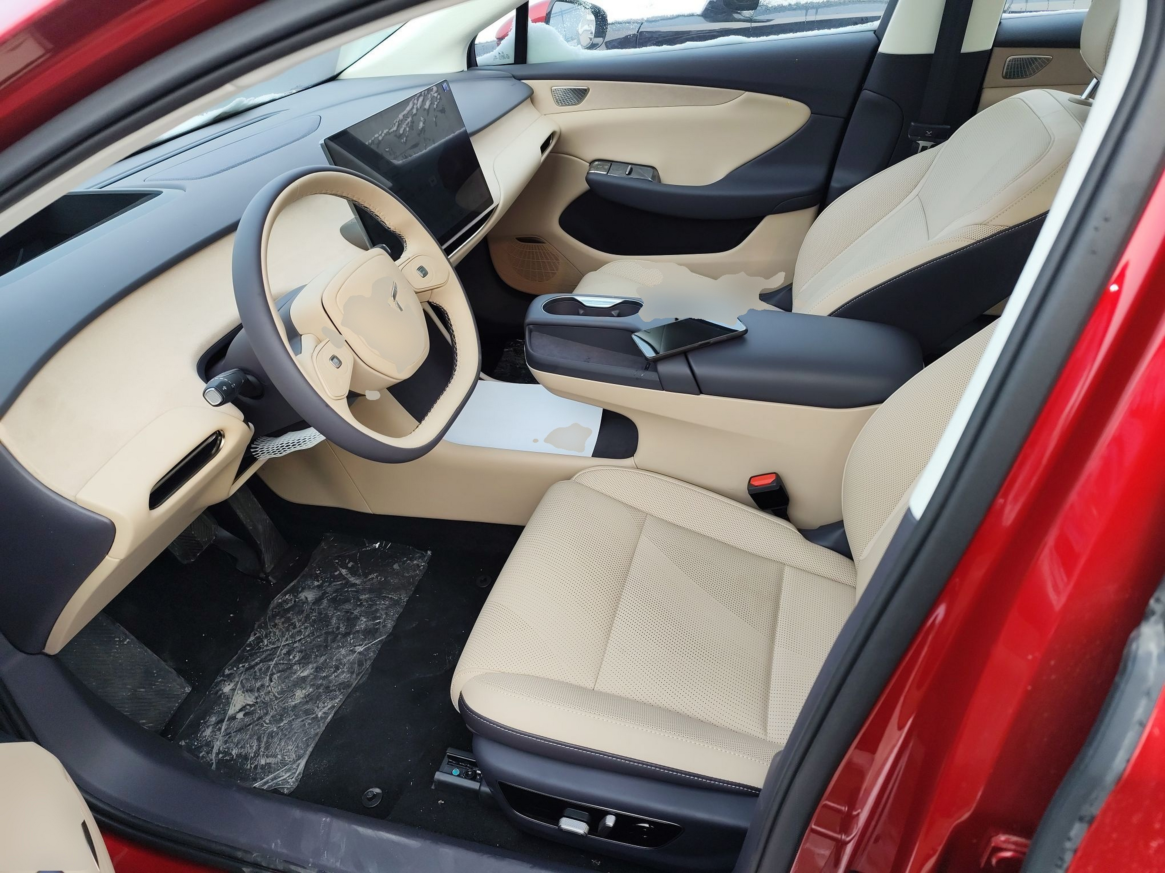 المقاعد الأمامية داخل السيارة