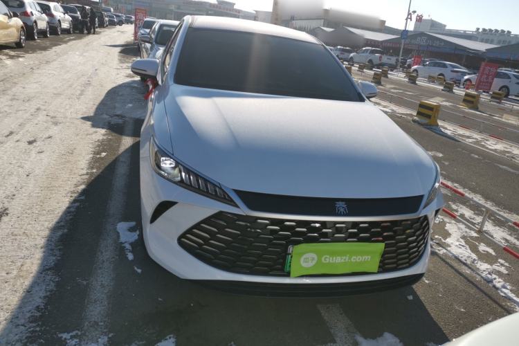 Used BYD Qin PLUS 2025 DM-i Smart Drive 55KM Leading Model
