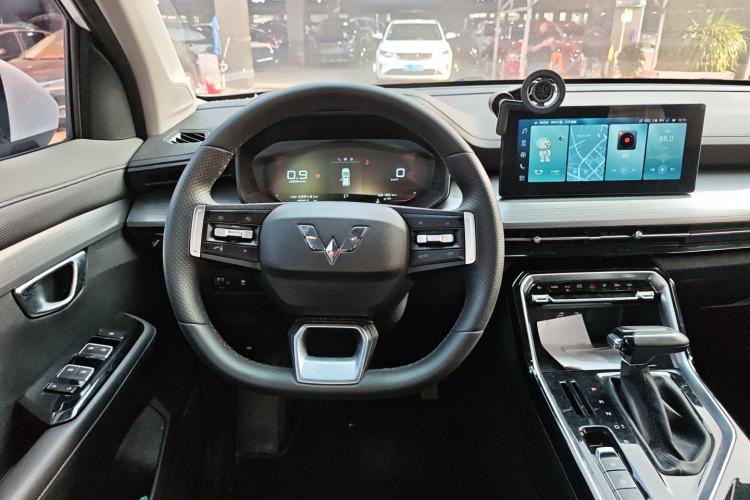 Used Wuling Asta 2021 1.5T CVT Starlight Edition
