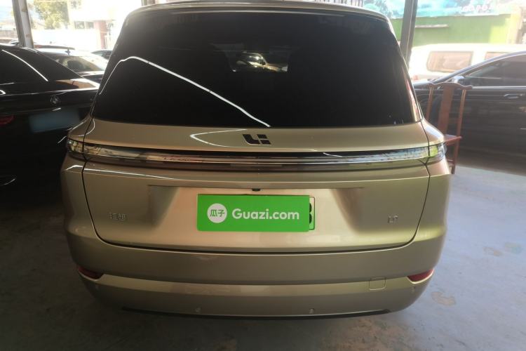 Used Li Auto L9 2022 Max model

