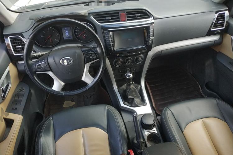 Used Great Wall Wingle 6 2014 2.0T Four-Wheel Drive Navigation Version 4D20B
