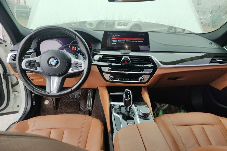 Used BMW 5 Series 2019 530Li Leading Model M Sport Package
