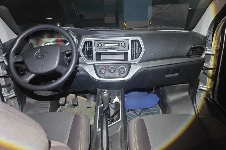 Used Chana Ruixing M60 2023 1.5L GDI Comfort-Class Passenger Vehicle 6/7 Seats
