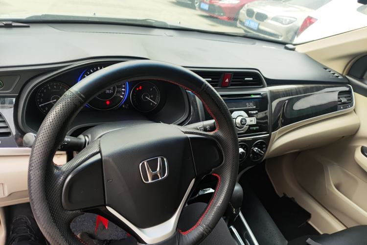 Used Honda Crider 2013 1.8L automatic comfort version