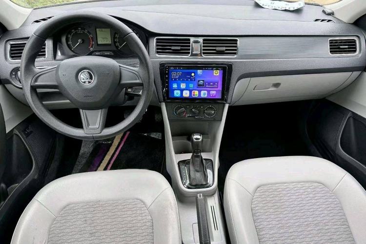 Used Skoda Rapid 2016 1.6L Automatic Chuanxing Edition
