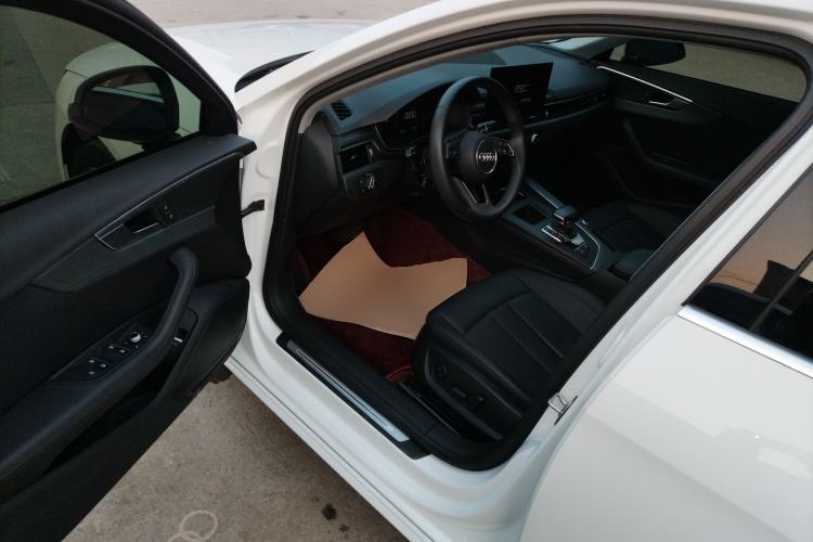 Used Audi A4L 2022 40 TFSI Stylish and Elegant Edition