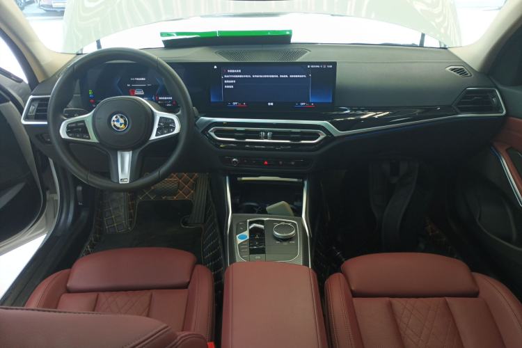 Used BMW i3 2023 eDrive 40 L Midnight Edition
