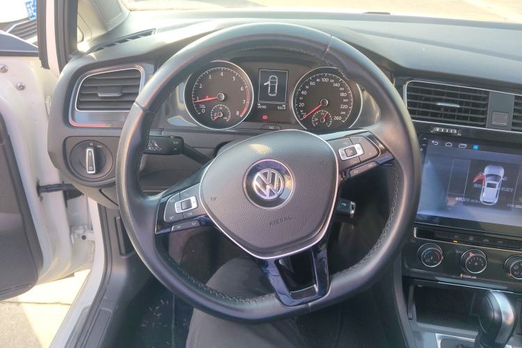 Used Volkswagen Golf 2018 1.6L Automatic Comfort Model

