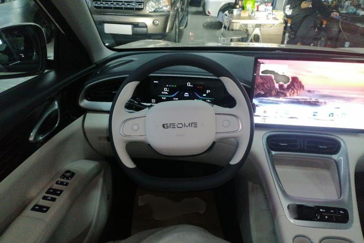 Used  Geome 2025 310km Dream Edition