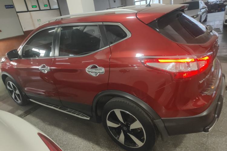 Used Nissan Qashqai 2016 2.0L CVT Luxury Edition
