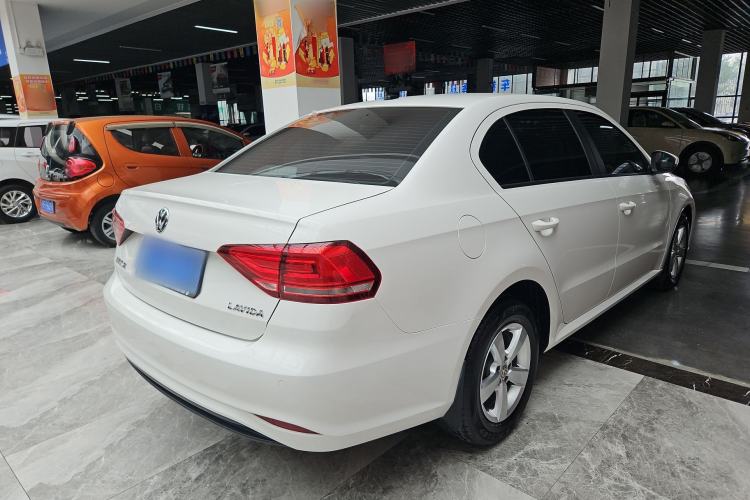 Used Volkswagen Lavida 2019 Lavida Start 1.5L Automatic Trendy Version China VI Standard
