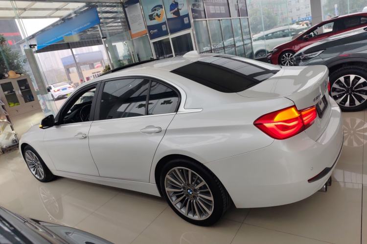Used BMW 3 Series 2019 320Li Fashion Model

