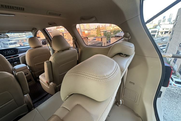 Used Baojun 730 2016 Revised 1.5L Manual Standard Version 7 Seats China V Emission Standard
