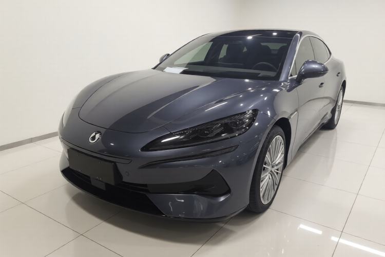 Used Denza Z9 2024 1100 km All-Wheel-Drive Ultra Version