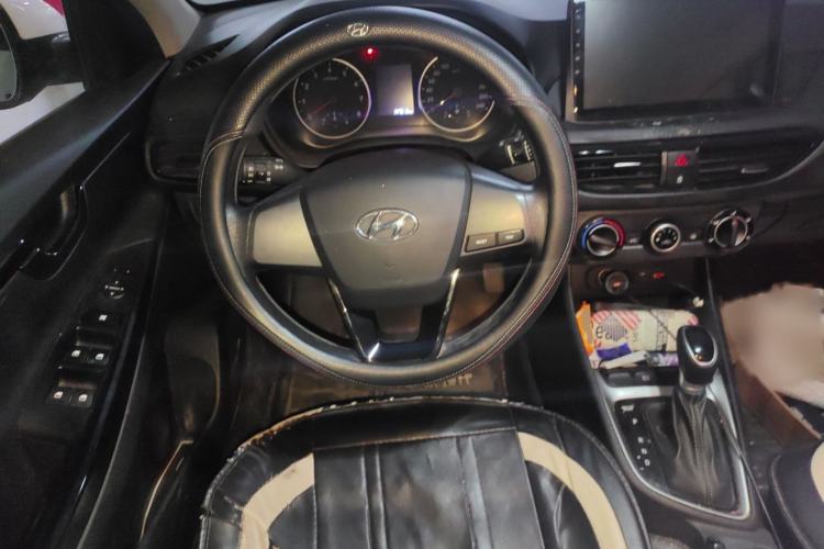 Used Hyundai Celesta 2020 1.6L Automatic GL Enjoyable Edition