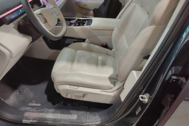 Used Lynk & Co 900 2025 2.0T Ultra