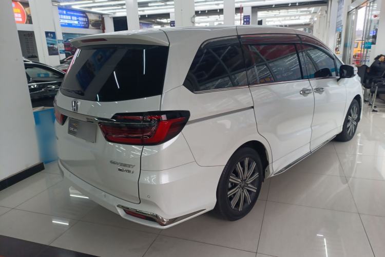 Used Honda Odyssey 2022 2.0L eHEV Sharp Enjoyment Edition
