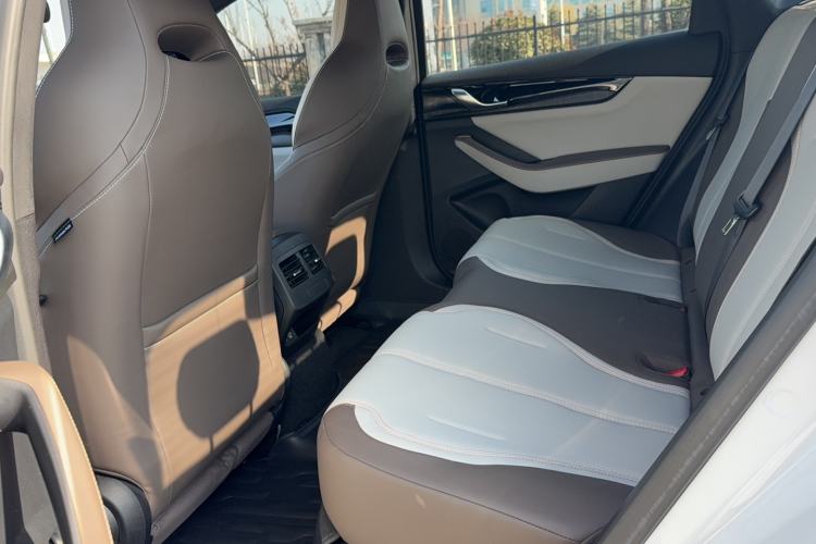 Used BYD Qin PLUS 2023 Champion Edition DM-i 55KM Leading Model
