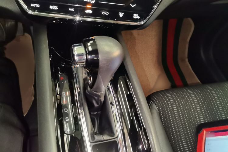 Used Honda Vezel 2017 1.8L CVT Two-Wheel Drive Luxury Model