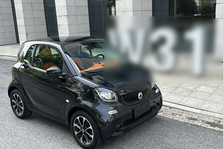Used  fortwo 2015 1.0L 52 kW Hardtop Passion Edition

