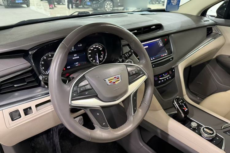 Used Cadillac XT5 2024 2.0T Two-Wheel Drive Fashion Edition