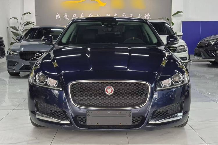 Used Jaguar XF 2016 XF 3.0 SC Two-Wheel-Drive Luxury Edition
