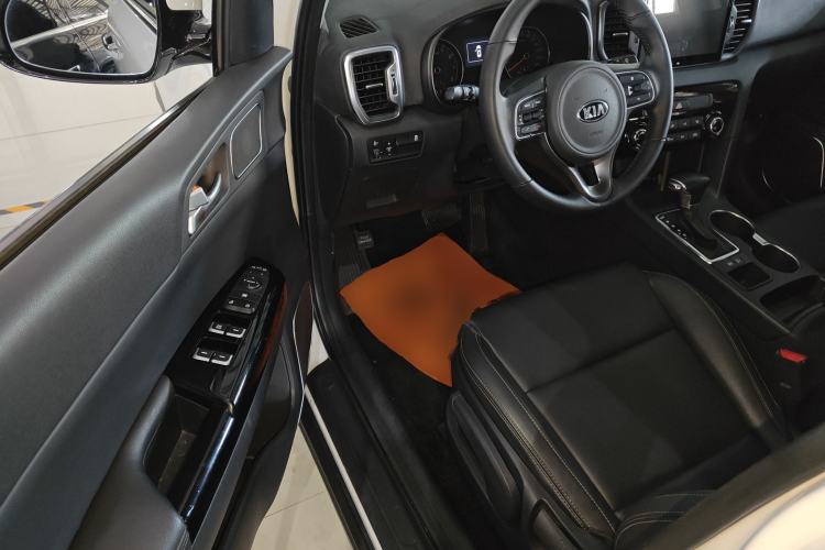 Used Kia KX5 2016 2.0L Automatic 2WD GLS
