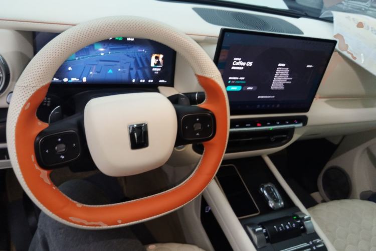 Used Tank 300 New Energy 2025 Hi4-T