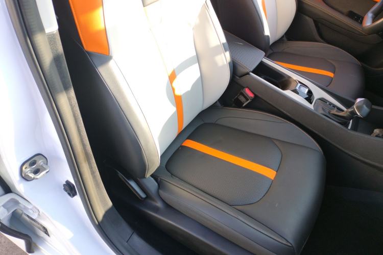 Used Dongfeng Aeolus Yixuan 2023 Mach Edition 1.5L Automatic Chasing Shadow Version
