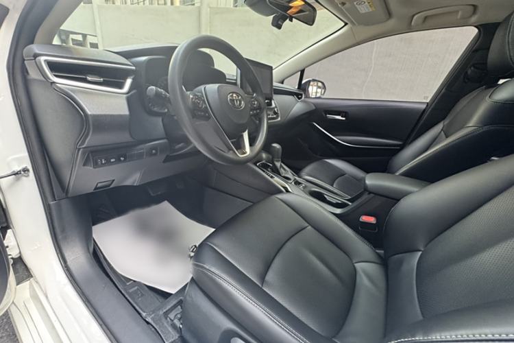 Used Toyota Corolla 2021 Dual-Motor 1.8L E-CVT Elite Edition