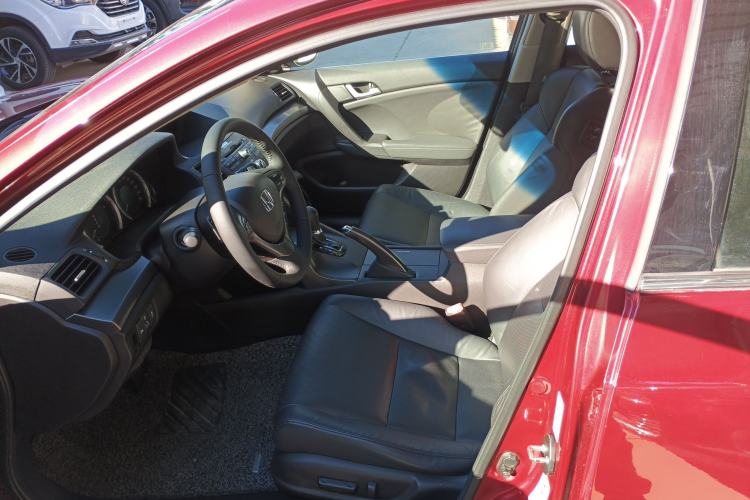 Used Honda Spirior 2013 2.4L Luxury Edition
