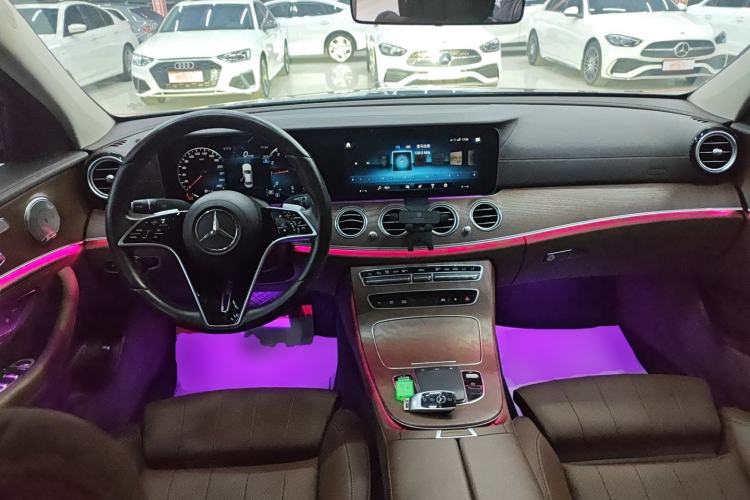 Used Mercedes-Benz E-Class 2023 E 260 L
