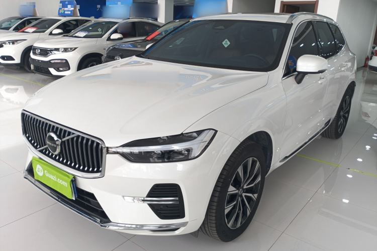 Used Volvo XC60 2025 B5 Four-Wheel Drive Smart & Advanced Luxury Edition
