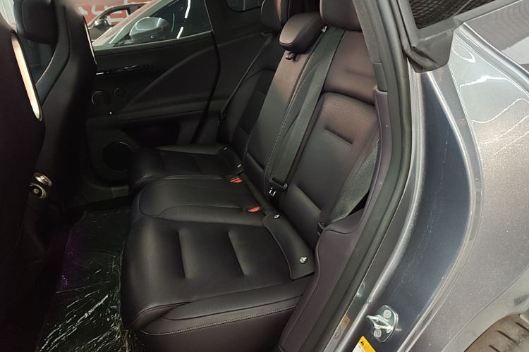 Used  07 2024 Max Extended-Range Edition
