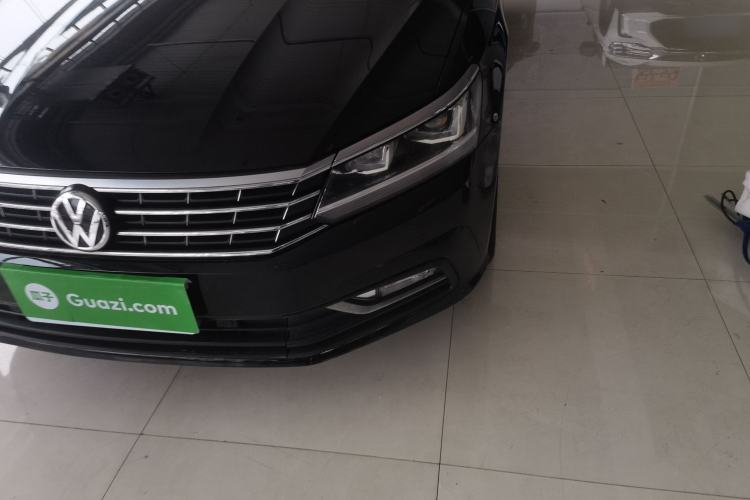 Used Volkswagen Passat 2017 330TSI DSG Luxury Edition
